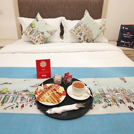 Hotel Nanak Residency Ню Делхи Екстериор снимка