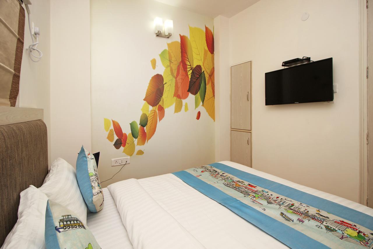 Hotel Nanak Residency Ню Делхи Екстериор снимка