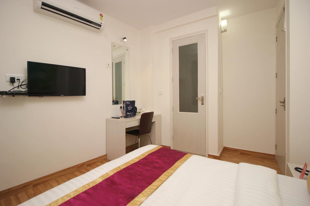 Hotel Nanak Residency Ню Делхи Екстериор снимка