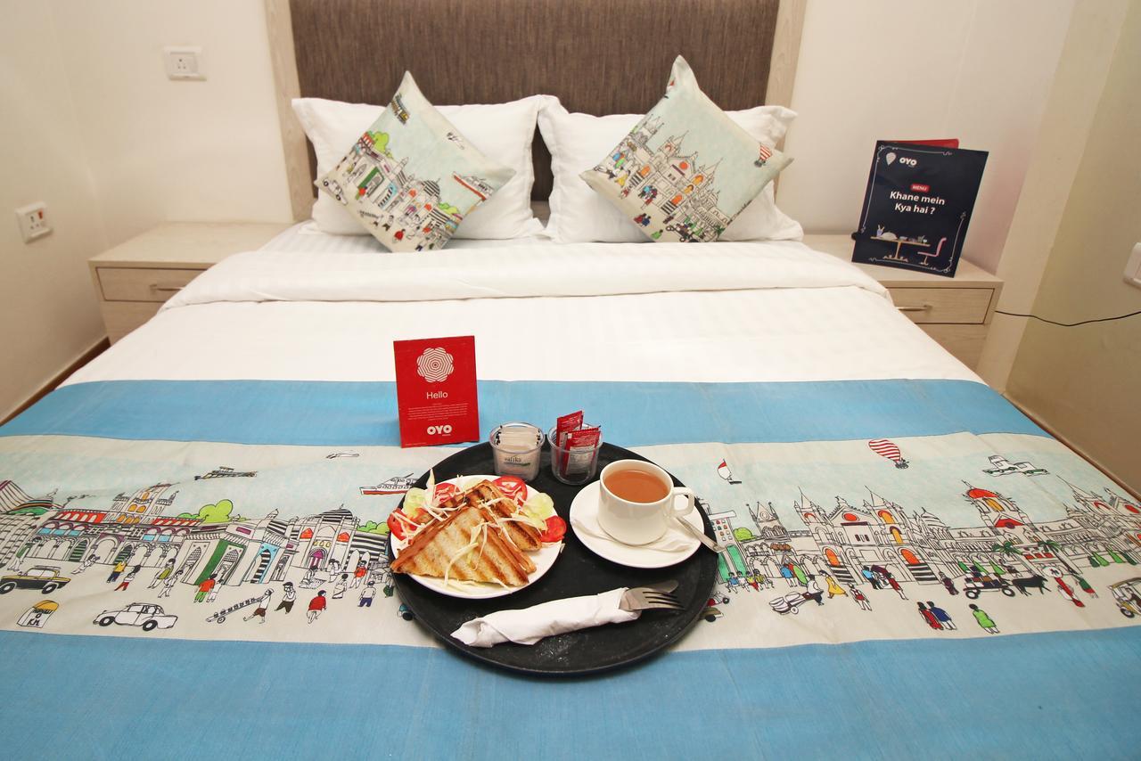 Hotel Nanak Residency Ню Делхи Екстериор снимка