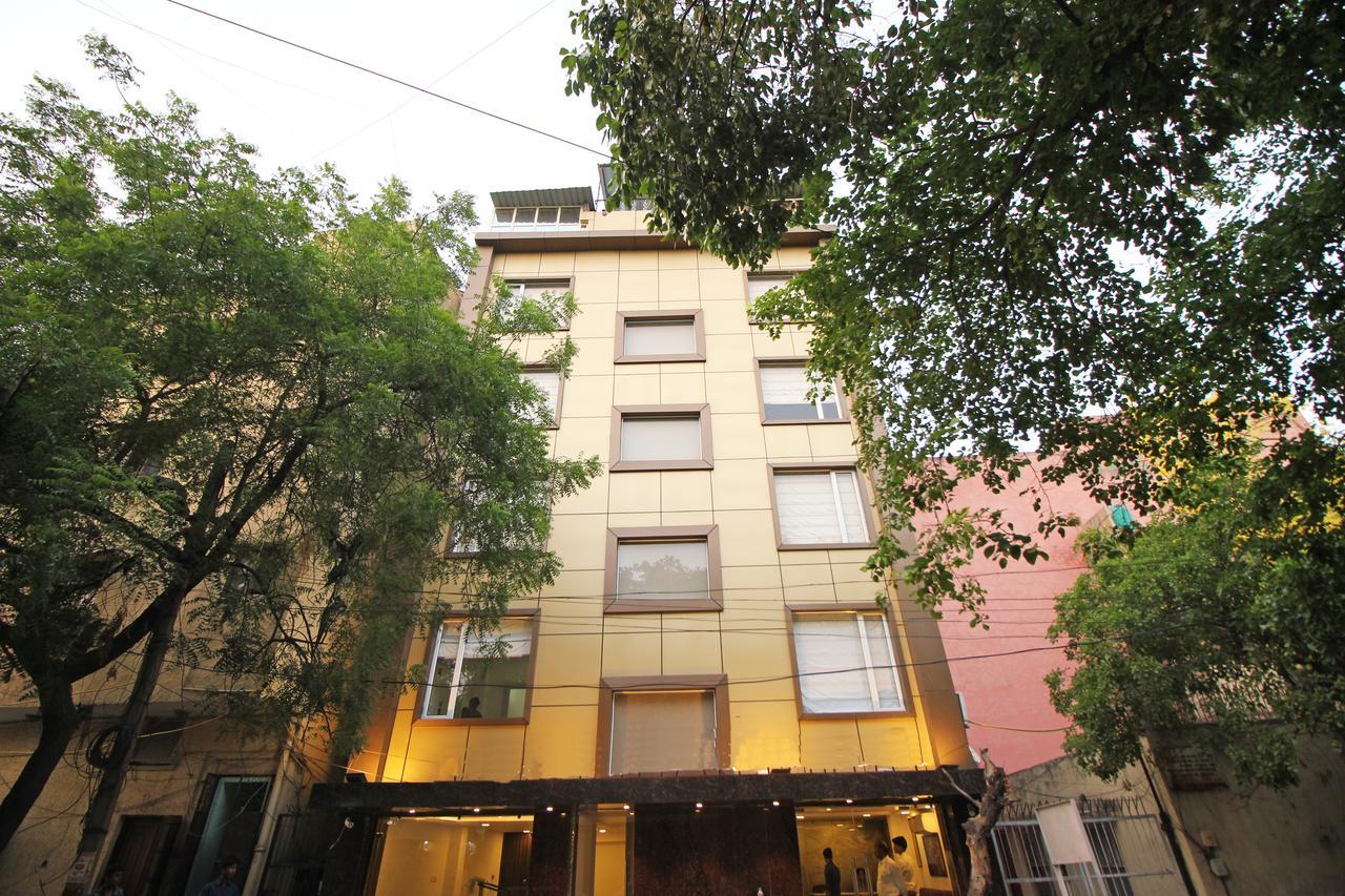 Hotel Nanak Residency Ню Делхи Екстериор снимка